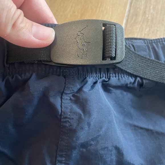 Polo by Ralph Lauren 6-in Water Resistant Hiking Shorts in Navy Men's Large - Picture 5 of 11